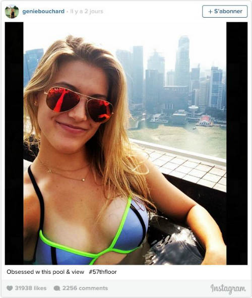 Hoa khôi Bouchard khoe ảnh bikini “tự sướng” ở Singapore