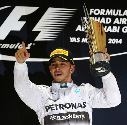 F1: Hamilton vỡ òa cảm xúc ngày vô địch thế giới - 11
