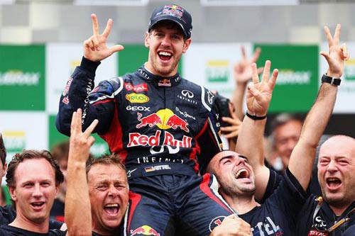 F1 mùa giải 2014: Cựu hoàng và bước ngoặt lớn (P4) - 3