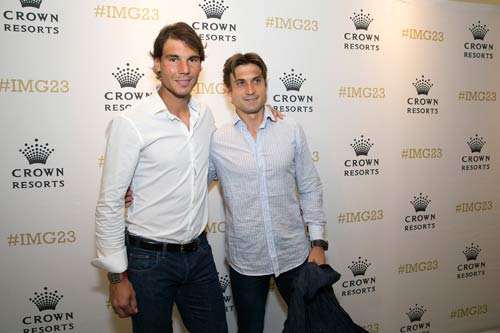 Federer đầy lịch lãm, Bouchard khoe dáng ngọc