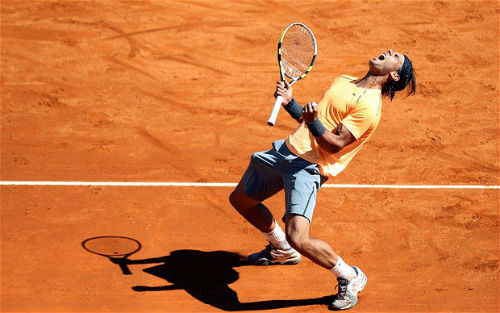 Djokovic vẫn ngán Nadal trên sân đất nện